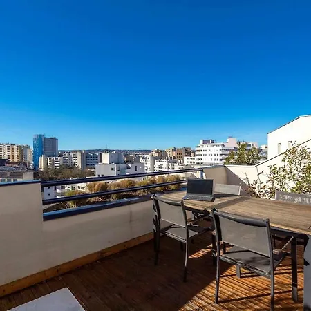 Le 8e Ciel Апартаменты
